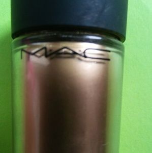 MAC pigment